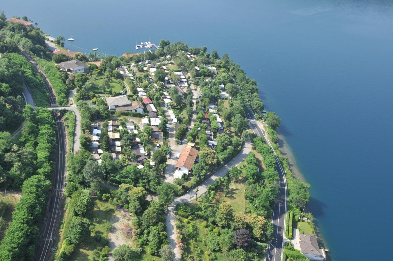 Campeggio Punta Di Crabbia Pettenasco Zewnętrze zdjęcie